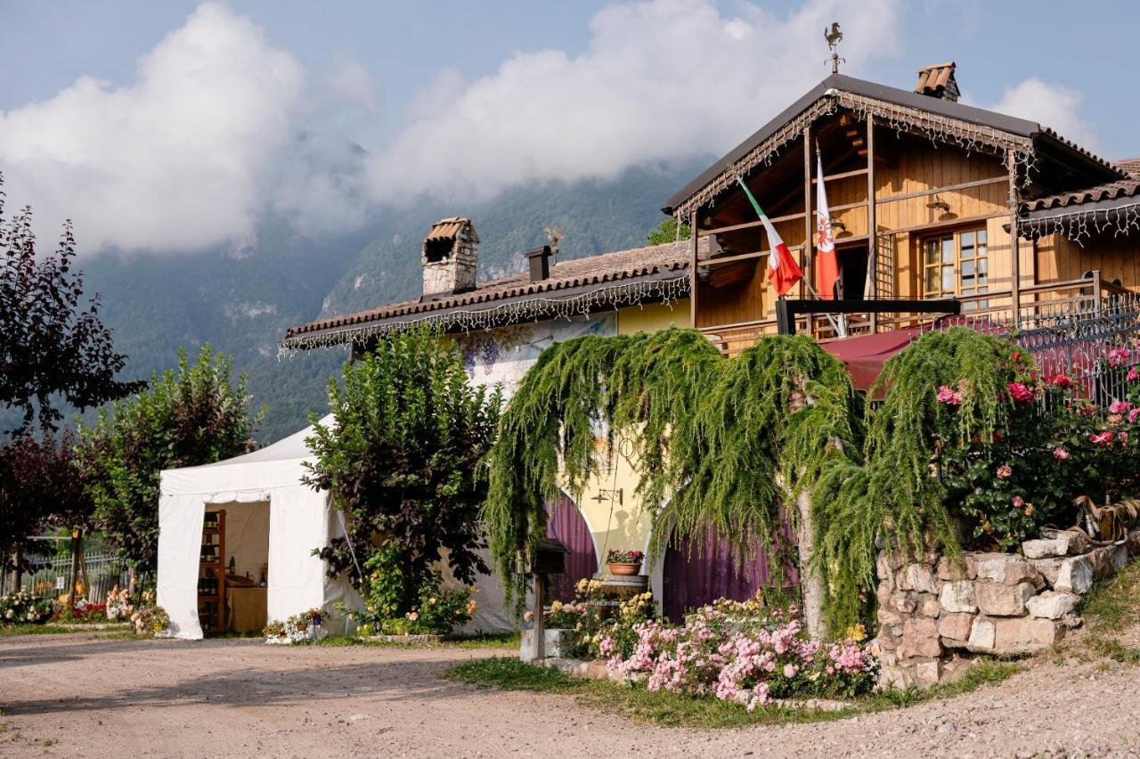 Agritur Maso Alle Rose B&B E Restaurant Balbido-rango Eksteriør bilde